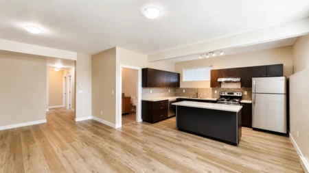 Hot Tub / Spa Photo of 300 Laurier Avenue, Port Coquitlam, BC