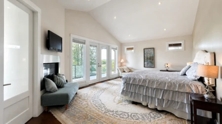 Mudroom Photo of 300 Laurier Avenue, Port Coquitlam, BC