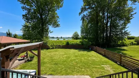 Office / Den Photo of 300 Laurier Avenue, Port Coquitlam, BC