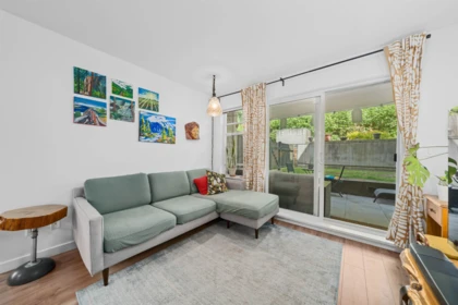 203 4833 Brentwood Drive, Burnaby, BC, Burnaby — Apartment/Condo for sale