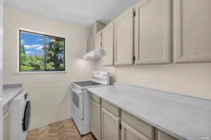 Walk-In Closet Photo of 303 1296 W 70th Avenue, Vancouver, BC