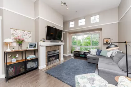 331 19528 Fraser Highway, Surrey, BC, Surrey — Apartment/Condo for sale