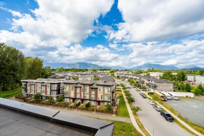 Garden / Landscaping Photo of 307 45562 Airport Road, Chilliwack, BC