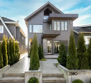 2380 E 5th Avenue, Vancouver, BC, Vancouver — Half Duplex for sale