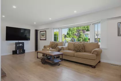 Pantry Photo of 20214 Patterson Avenue, Maple Ridge, BC