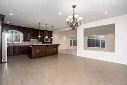 Kitchen Island Photo of 3701 Lincoln Avenue, Coquitlam, BC