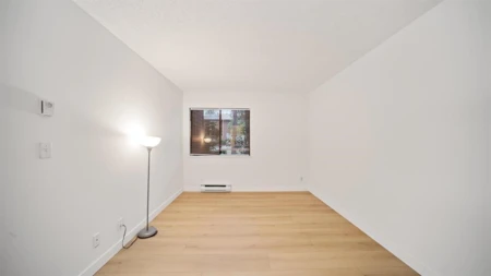 Bedroom 4 Photo of 916 10620 150 Street, Surrey, BC