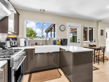 Kitchen Island Photo of 5261 Upland Drive, Delta, BC