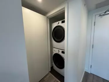 Primary Bathroom Photo of 1108 9675 King George Boulevard, Surrey, BC
