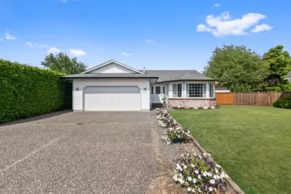 Aerial View of 45017 Stratford Place, Chilliwack, BC