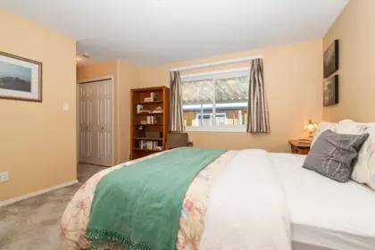 Basement Recreation Room Photo of 45017 Stratford Place, Chilliwack, BC