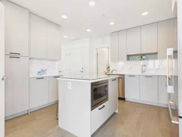 Kitchen Island Photo of 2306 555 Sydney Avenue, Coquitlam, BC