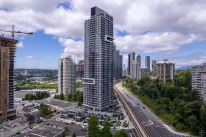 806 2135 Springer Avenue, Burnaby, BC, Burnaby — Apartment/Condo for sale
