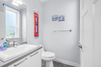 Office / Den Photo of 7 12091 70 Avenue, Surrey, BC