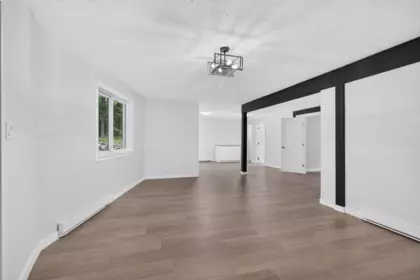 Entry Foyer Photo of 12271 Powell Street, Mission, BC