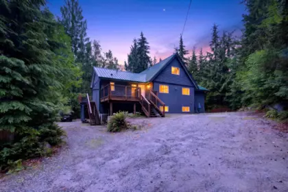 12271 Powell Street, Mission, BC, Mission — Single Family Residence for sale