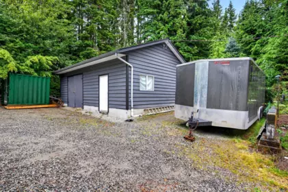 Garden / Landscaping Photo of 12271 Powell Street, Mission, BC