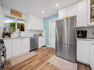 6022 E Greenside Drive, Surrey, BC, Surrey — Townhouse for sale