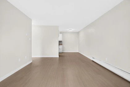Walk-In Closet Photo of 305 466 E Eighth Avenue, New Westminster, BC