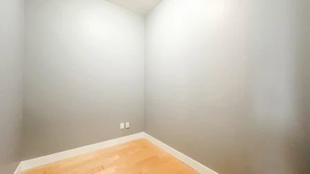 Primary Bedroom Photo of 909 7088 18th Avenue, Burnaby, BC