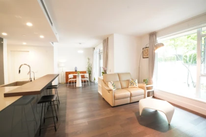 Breakfast Nook Photo of 102 375 W 59th Avenue, Vancouver, BC