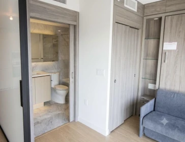 2110 89 Nelson Street, Vancouver, BC, Vancouver — Apartment/Condo for sale