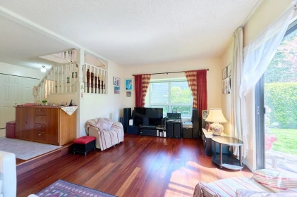 Kitchen Photo of 38 10391 No. 3 Road, Richmond, BC