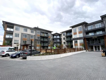 206 19935 75a Avenue, Langley, BC, Langley — Apartment/Condo for sale