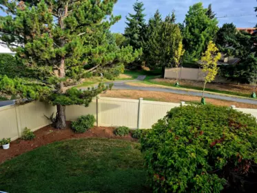 Hot Tub / Spa Photo of 116 15121 19 Avenue, Surrey, BC