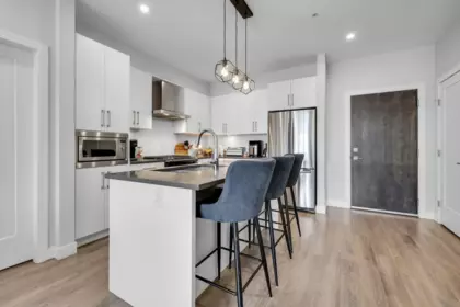 Kitchen Photo of 411 15436 31 Avenue, Surrey, BC