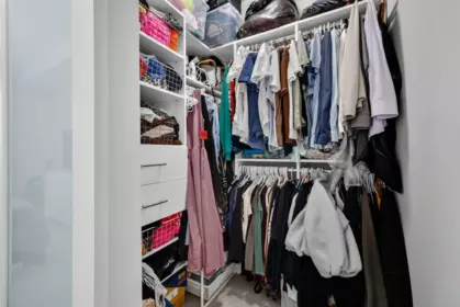 Walk-In Closet Photo of 411 15436 31 Avenue, Surrey, BC