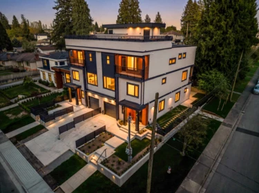 1 8408 17th Avenue, Burnaby, BC, Burnaby — Half Duplex for sale