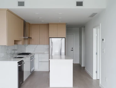 Kitchen Island Photo of 2105 699 Whiting Way, Coquitlam, BC