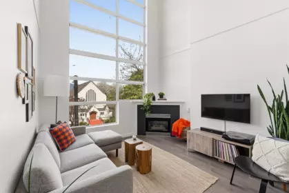 327 418 E Broadway Street, Vancouver, BC, Vancouver — Apartment/Condo for sale