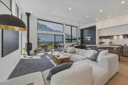 26 4000 Sunstone Way, Pemberton, BC, Pemberton — Half Duplex for sale