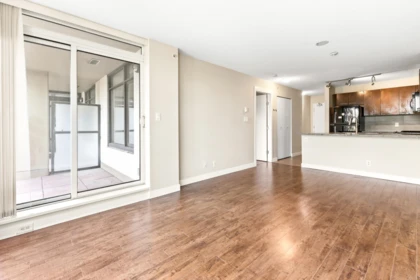 Kitchen Photo of 307 9171 Ferndale Road, Richmond, BC