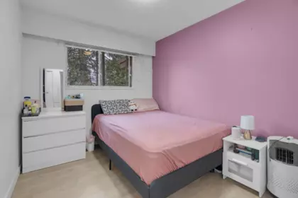 Primary Bedroom Photo of 12110 Greenwell Street, Maple Ridge, BC
