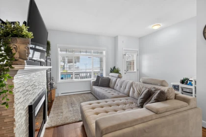52 6852 193 Street, Surrey, BC, Surrey — Townhouse for sale