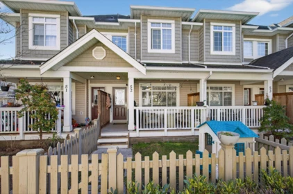 52 6852 193 Street, Surrey, BC, Surrey — Townhouse for sale