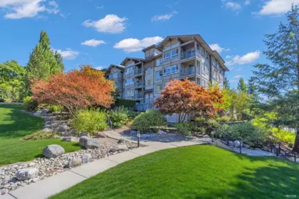 318 3110 Davanee Springs Boulevard, Coquitlam, BC, Coquitlam — Apartment/Condo for sale
