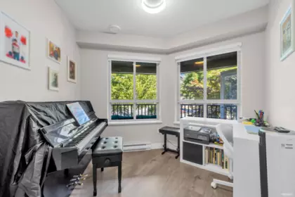 Loft / Bonus Room Photo of 318 3110 Dayanee Springs Boulevard, Coquitlam, BC