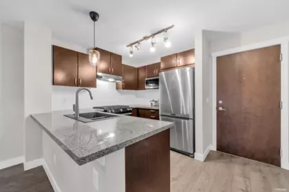 Primary Bedroom Photo of 318 3110 Davanee Springs Boulevard, Coquitlam, BC