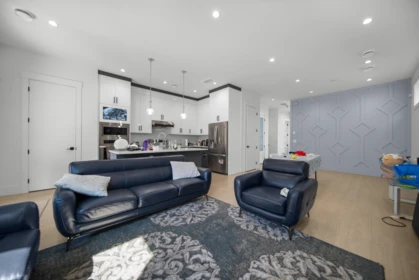 Breakfast Nook Photo of 6253 148 Street, Surrey, BC