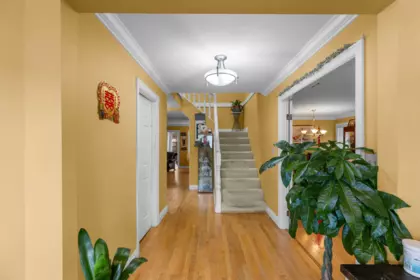 3504 Creston Drive, Abbotsford, BC, Abbotsford — Single Family Residence for sale