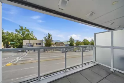 Powder Room Photo of 203 2508 Fraser Street, Vancouver, BC