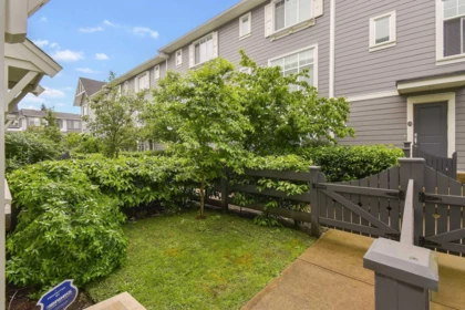 39 15850 85 Avenue, Surrey, BC, Surrey — Townhouse for sale