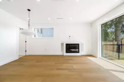 2 950 W 17th Avenue, Vancouver, BC, Vancouver — Half Duplex for sale