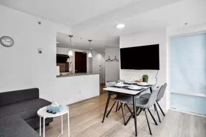 605 618 Abbott Street, Vancouver, BC, Vancouver — Apartment/Condo for sale
