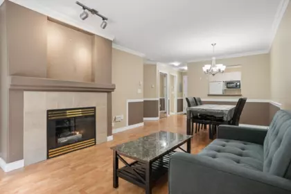 Breakfast Nook Photo of 322 9979 140 Street Street, Surrey, BC