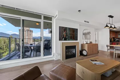 Breakfast Nook Photo of 902 1650 Bayshore Drive, Vancouver, BC